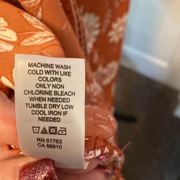 Maurices Kimono Cardigan Cover-Up One Size Orange/Rust w/ White Flowers NWT - Picture 7 of 7